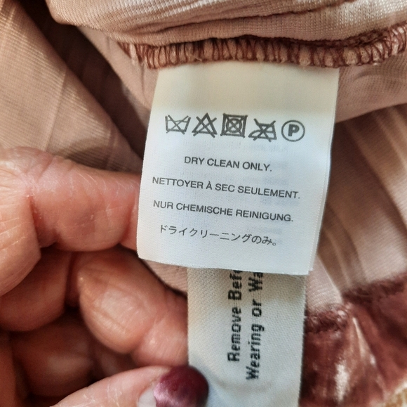 NWOT Madewell Sunset Velvet Mini Skirt in Rose SIZE 0 - Picture 3 of 11